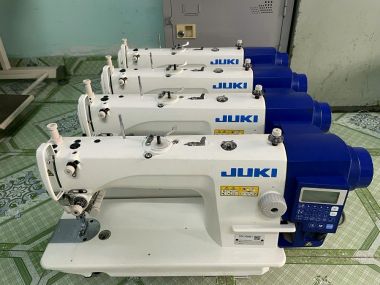 máy may công nghiệp điện tử Juki 